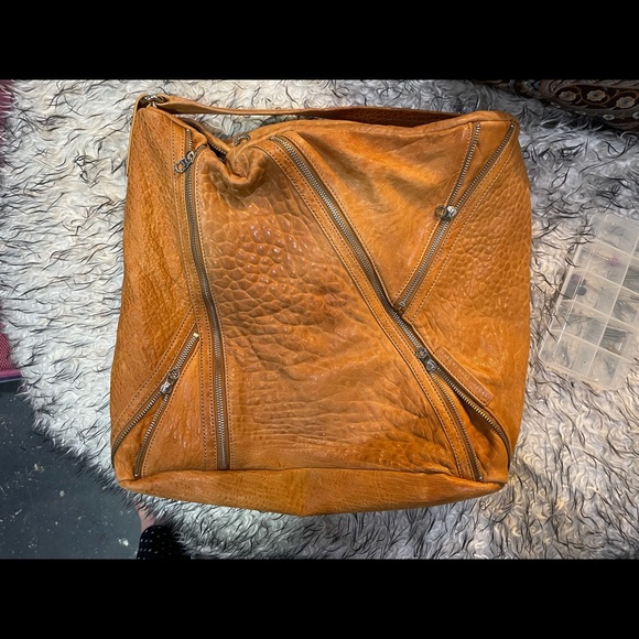 Marc Jacobs Purse - Picture 1 of 7